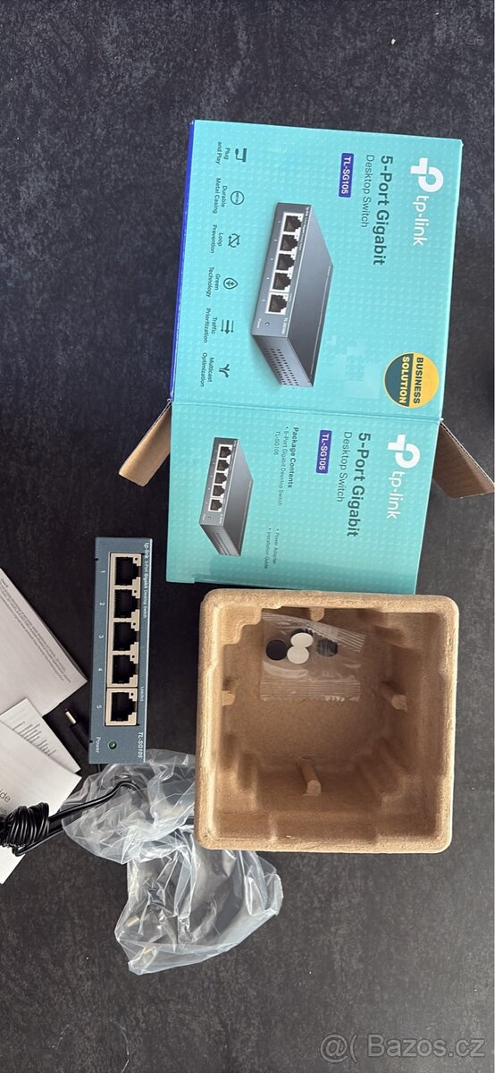 TP-link switch - 2