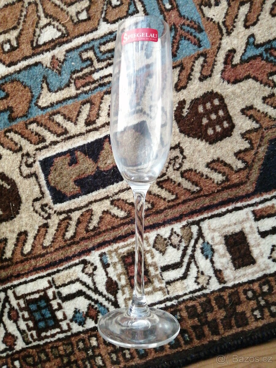 Sklenicky na sekt - 2
