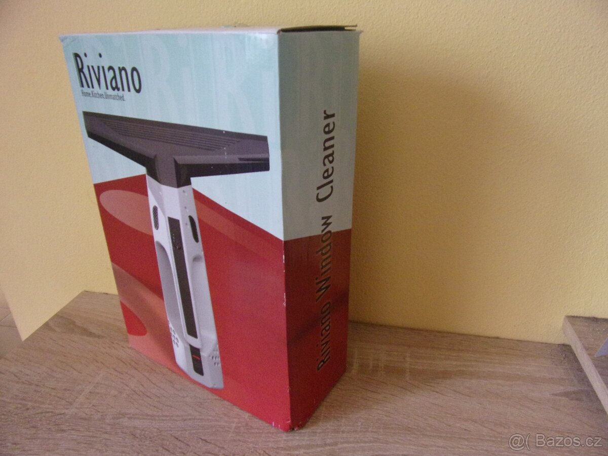Prodám Čistič skel (vysavač) Riviano - 2