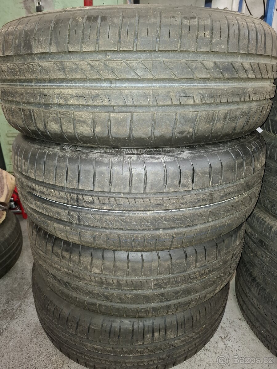 Letní pneu GitiSynergy205/60R16 - 2