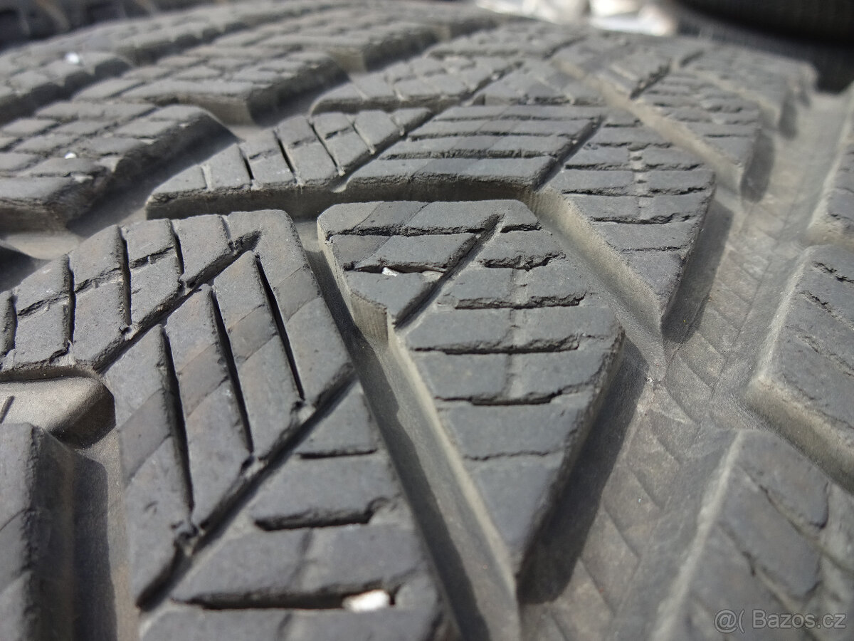 Audi, BMW, VW - 4x zimní Pirelli 295/35/21 - 2