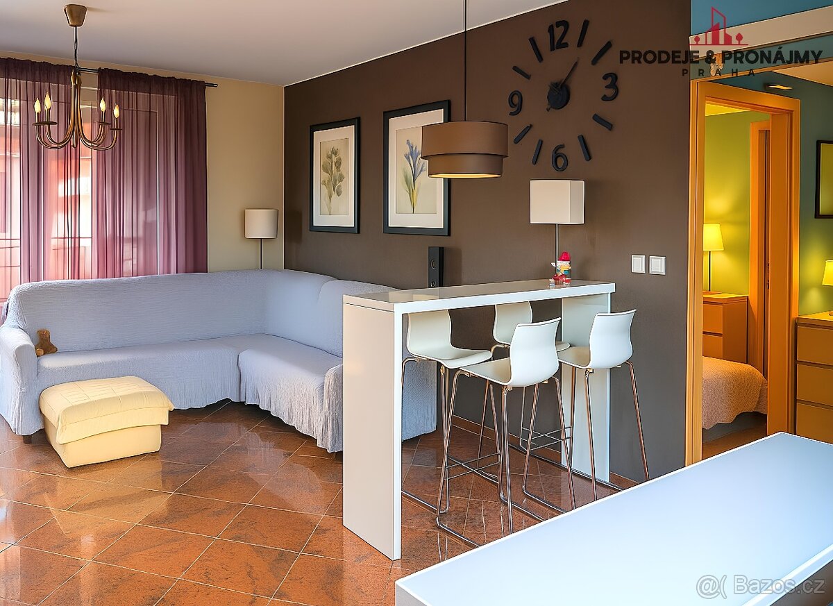 Pronájem bytu 4+kk 100 m² Pod Harfou, Praha - Vysočany - 2