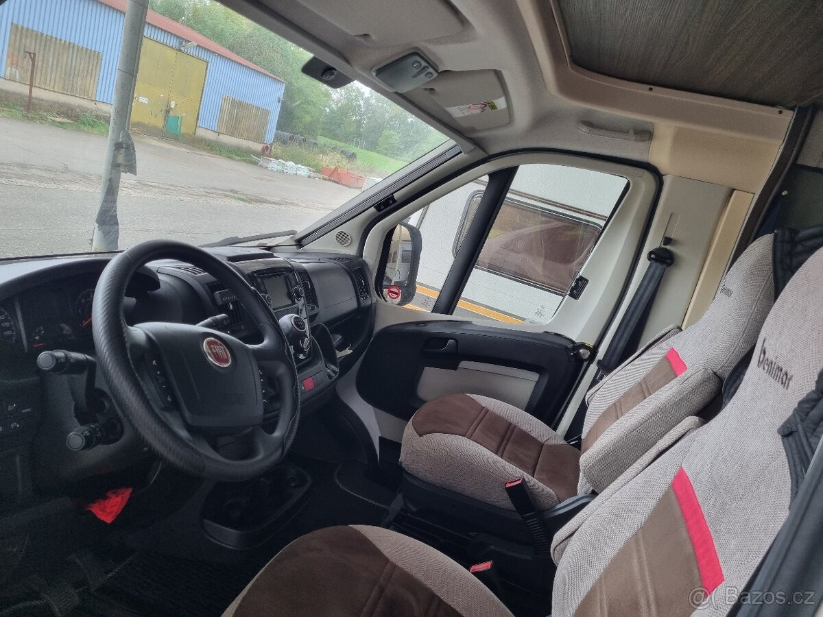Obytné auto BENIMAR SPORT 346, 15.500 km - 2