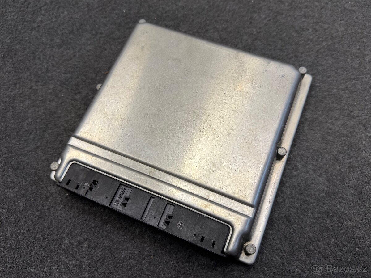 Řídicí jendotka motoru Mercedes-Benz Vito/Viano W639 - 2