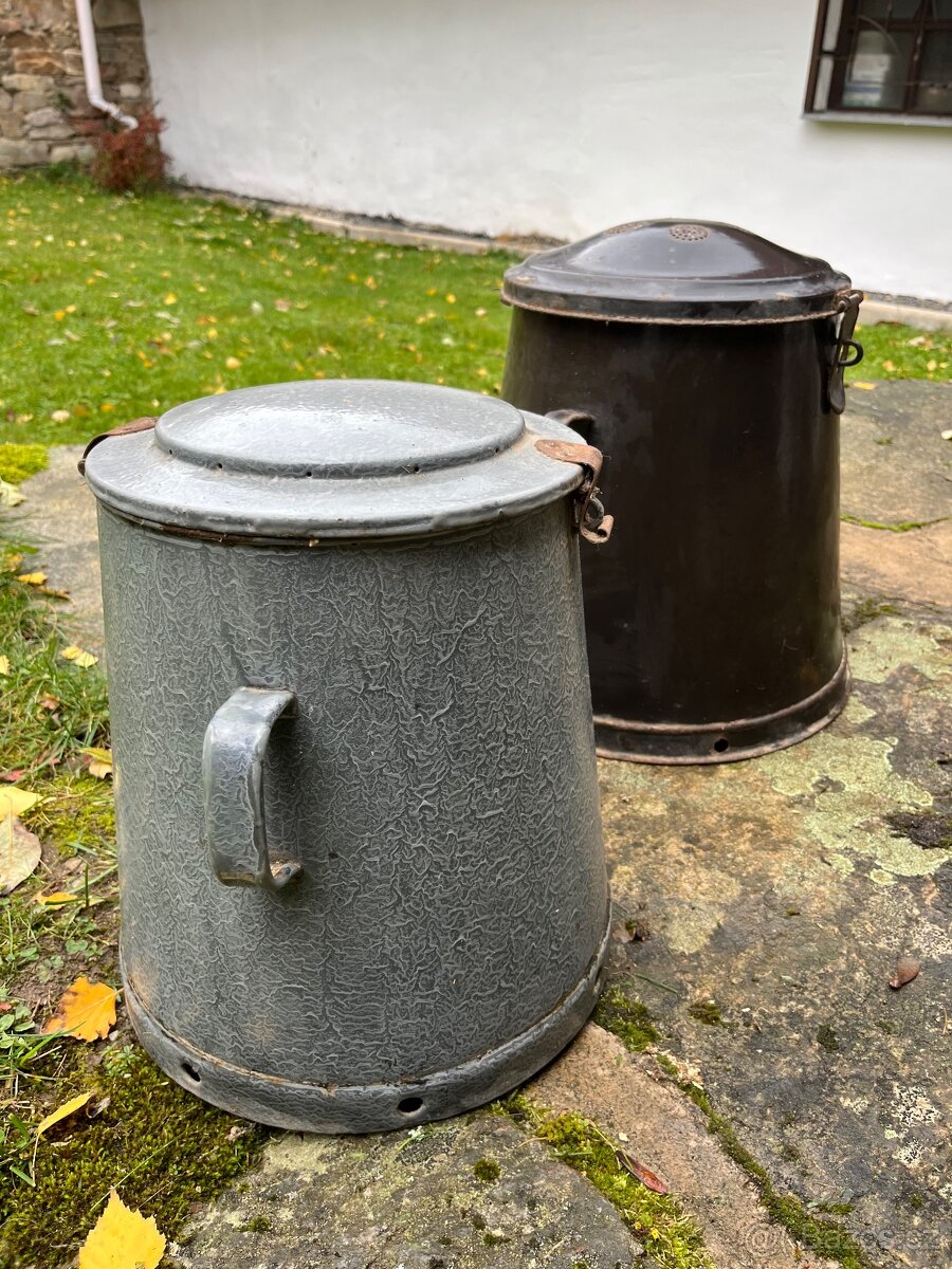 Smaltovaná sádelnice - 2