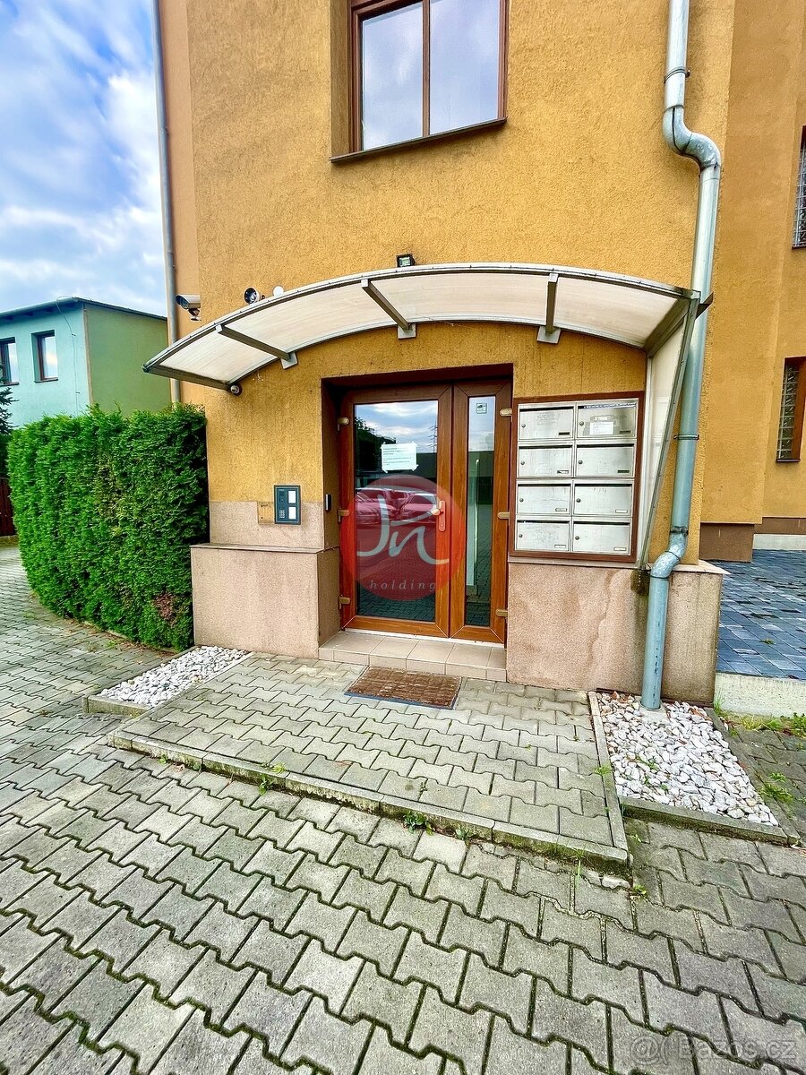 Reprezentativní kancelářské patro – 161,23 m², Kutuzovova | - 2