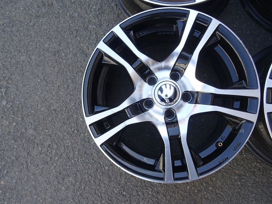 Alu disky na Škoda, 15", 5x100, ET 38 , šíře 6,5J - 2