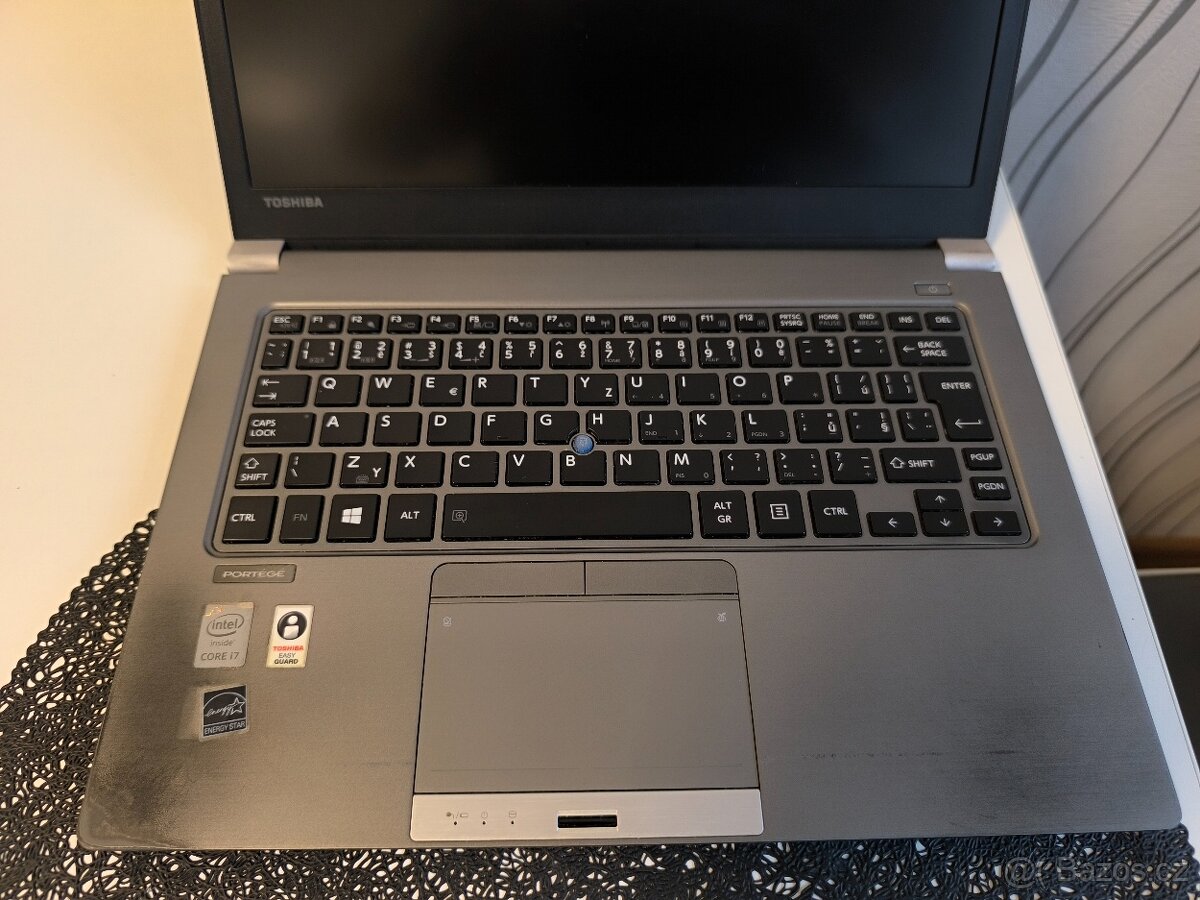 TOSHIBA Portage??? Intel-Core i7 - 2