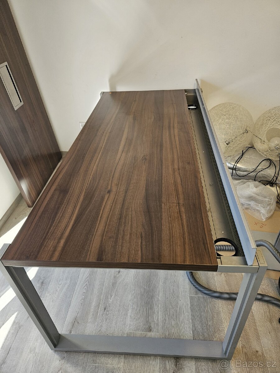 Velký kvalitní manažerský stůl Techo 200cm x 100cm zvýšený - 2