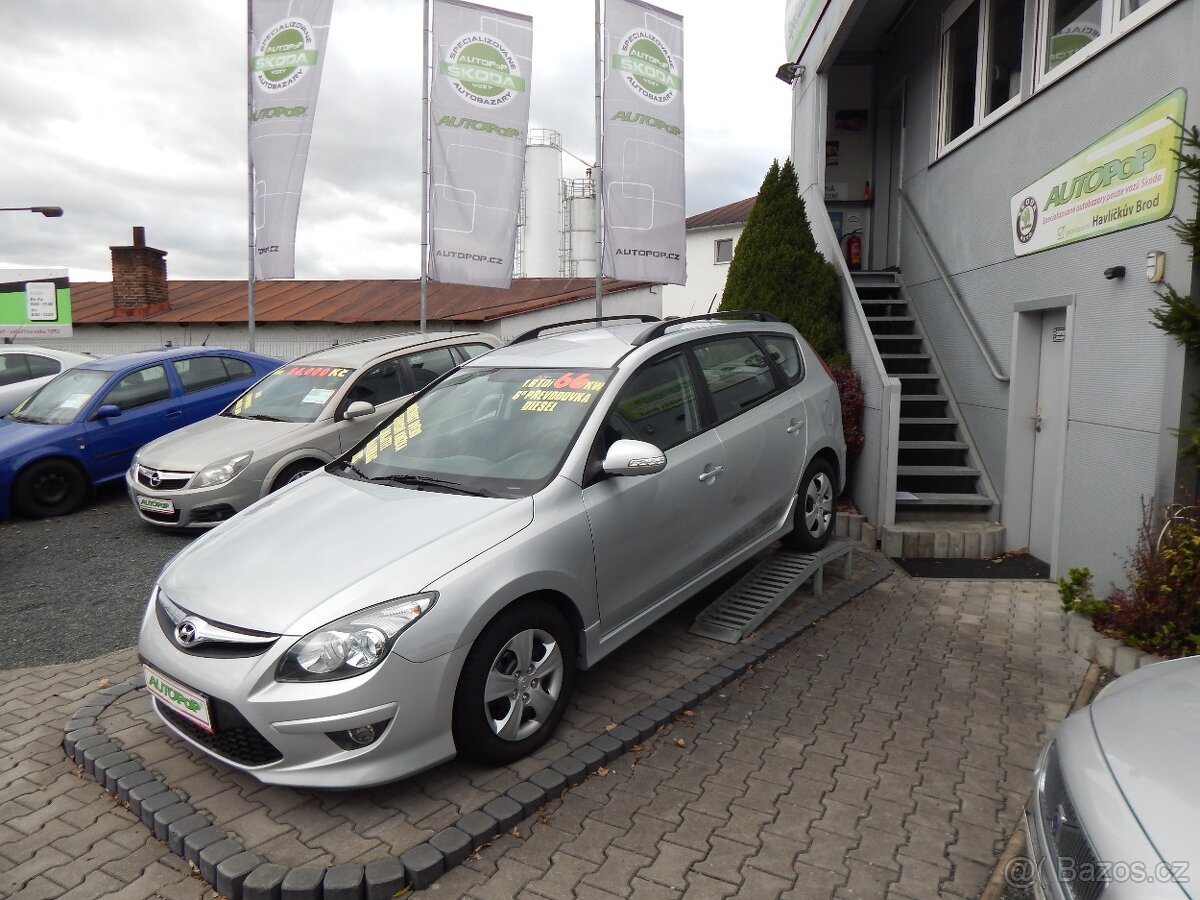 Hyundai i 30CW 1,6 CRDI - 2