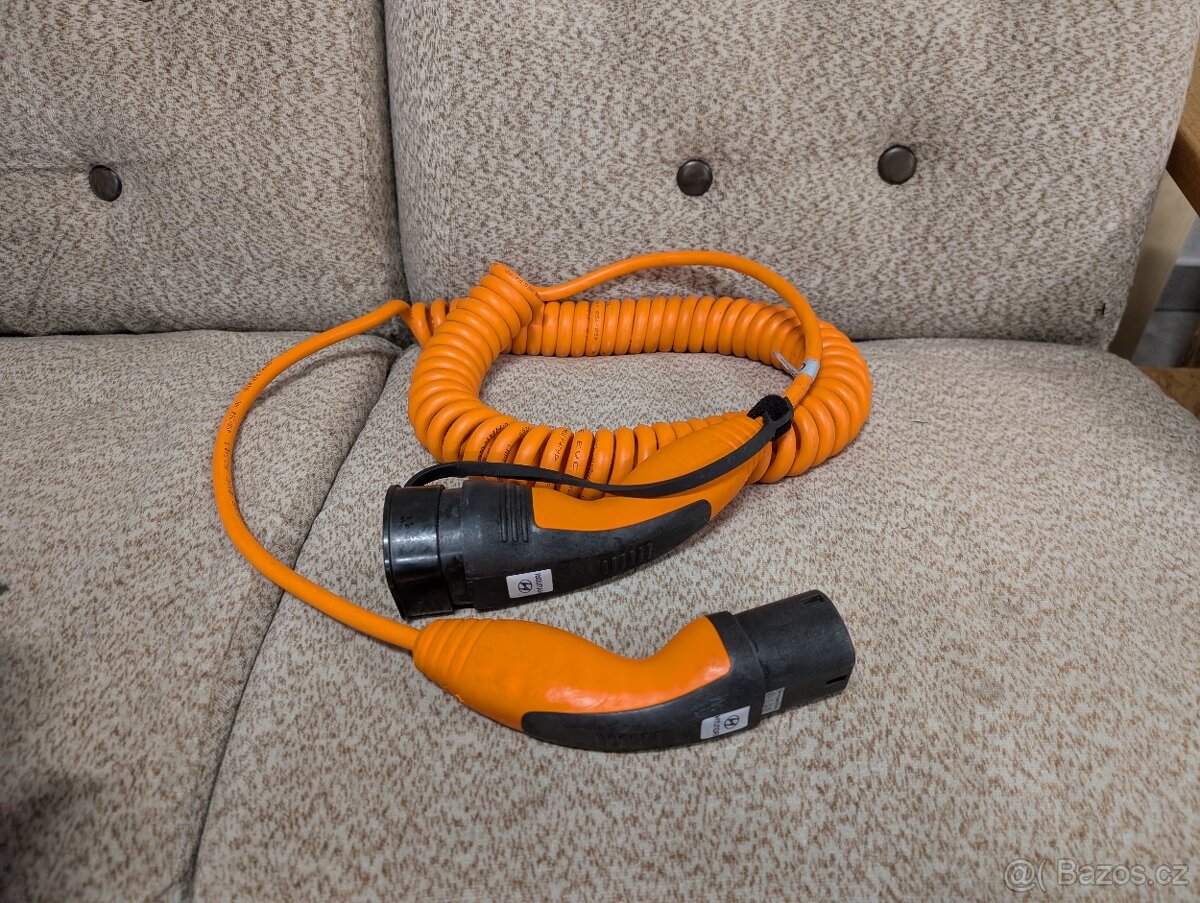 Nabíjecí kabel originál Hyundai - 2