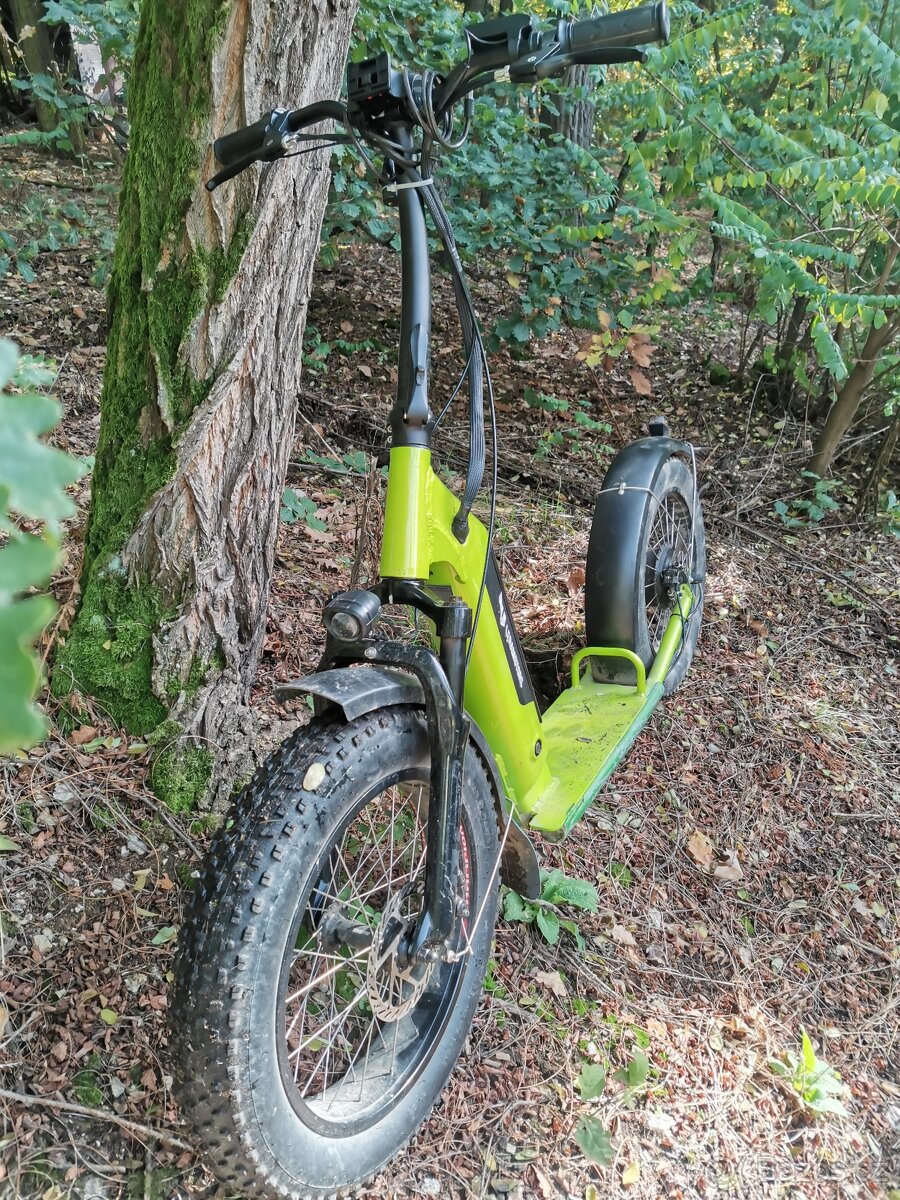 Elektrokoloběžka - 2