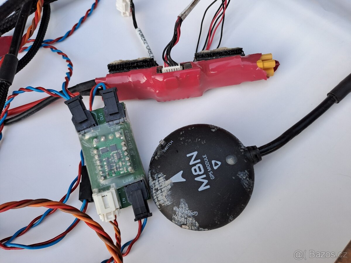 Náhradní díly na letadlo, dron - 2