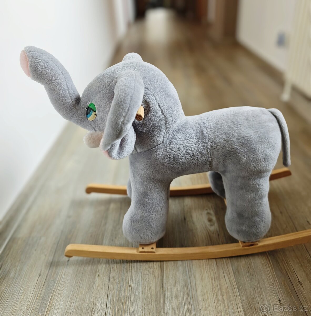 Houpací slon - 2