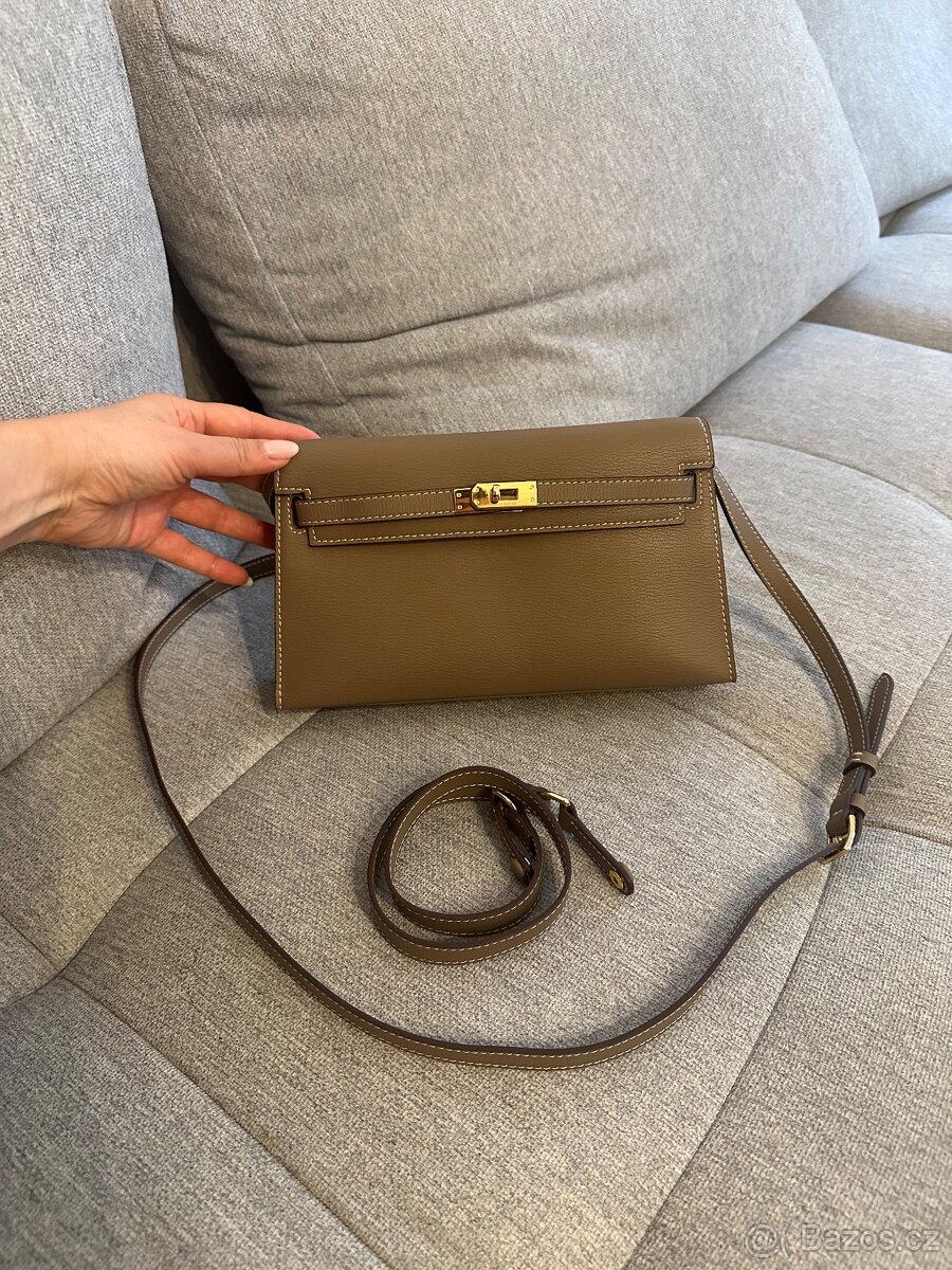 Dámská kabelka v mocca barvě - 2