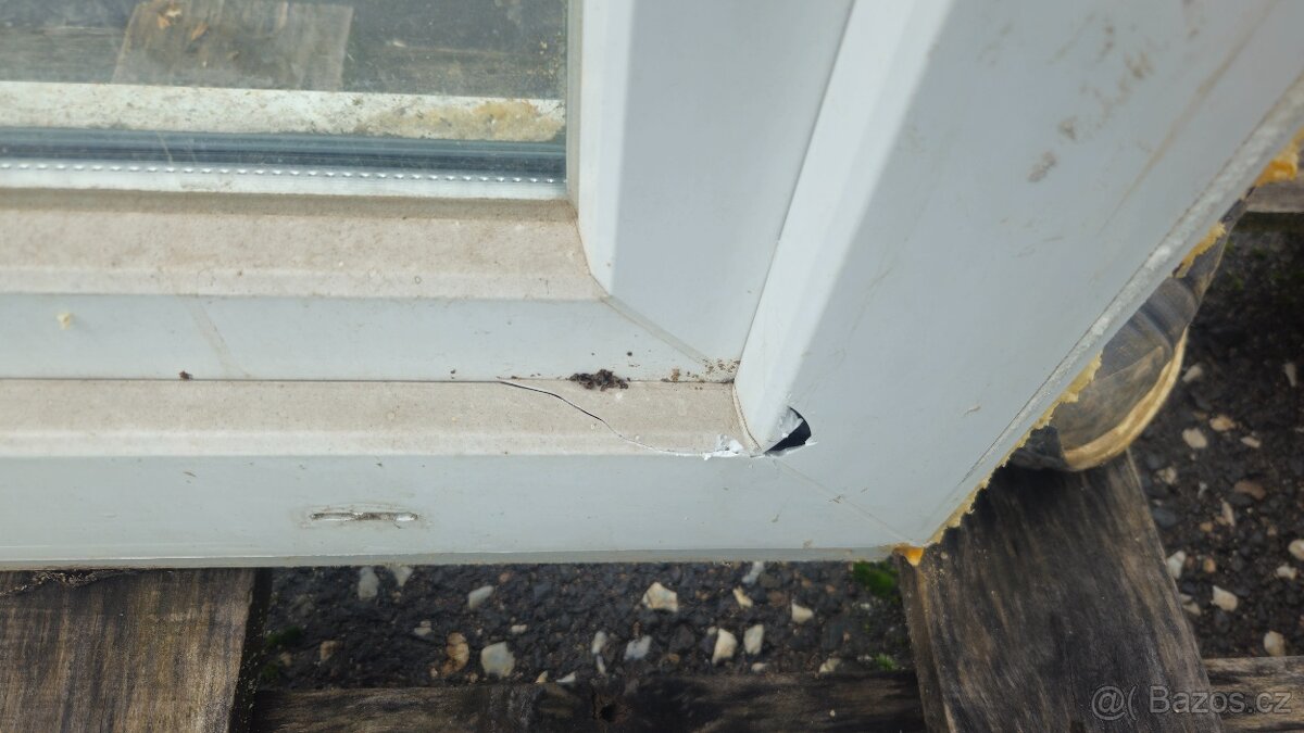 Okno PVC - 1780x1390 mm - POŠKOZENÉ - 2