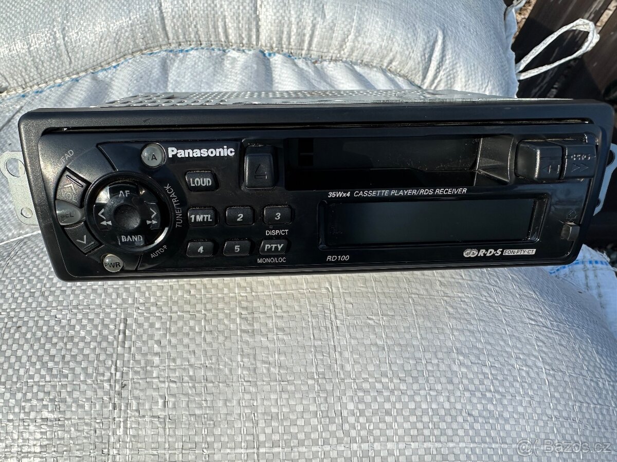 Prodám autorádio Panasonic - 2