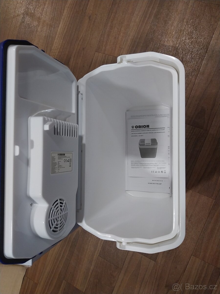 Chladící / ohřívací box do auta - 2