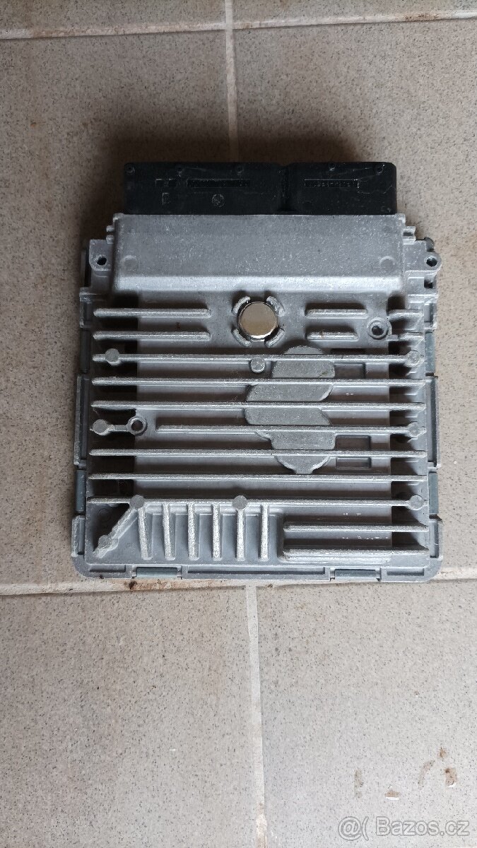 Řídící jednotka Fabia II 1.6 Tdi - 2