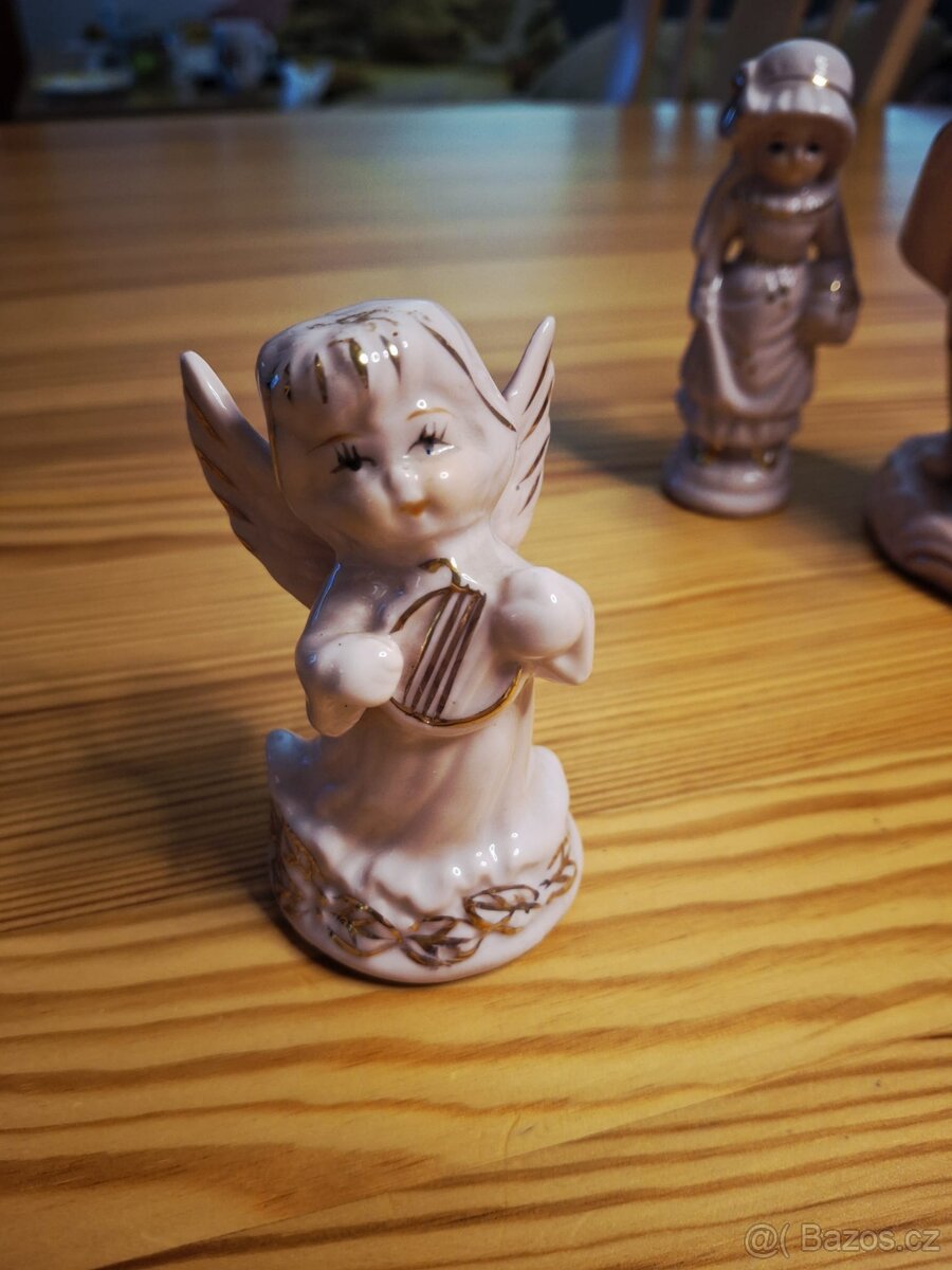 Růžový porcelán - 2