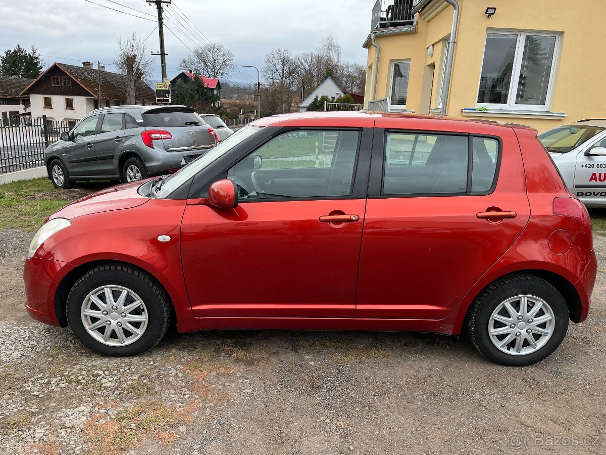 SWIFT +++++NOVÁ STK+PĚKNÝ STAV+++++ - 2