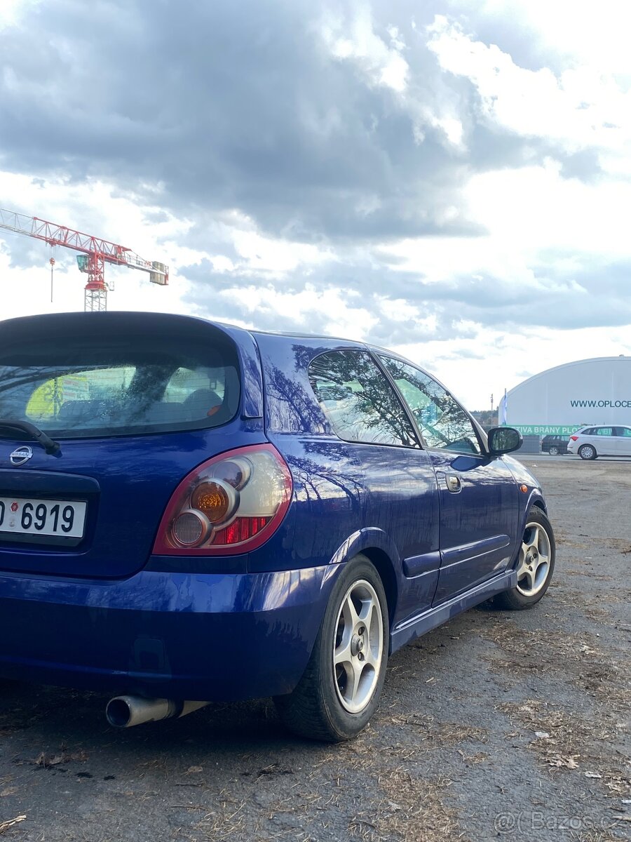 Nissan almera 1.8 85kw - 2