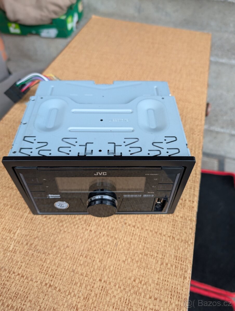 2Din Radio JVC - 2