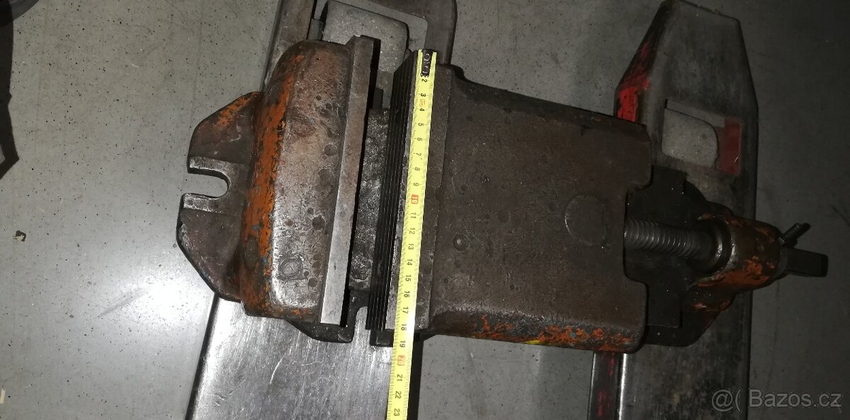 Sverak pod vrtacku delka celisti 185mm - 2