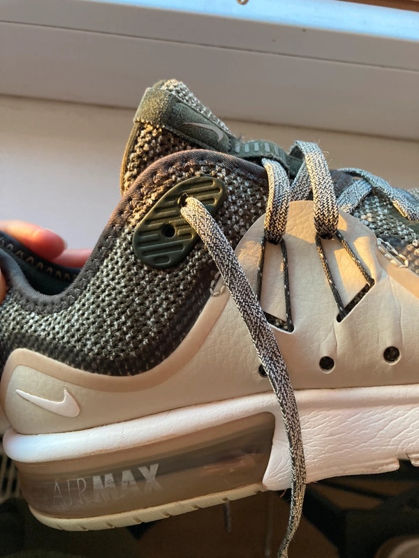 Tenisky Nike Airmax velikost 38 - 2