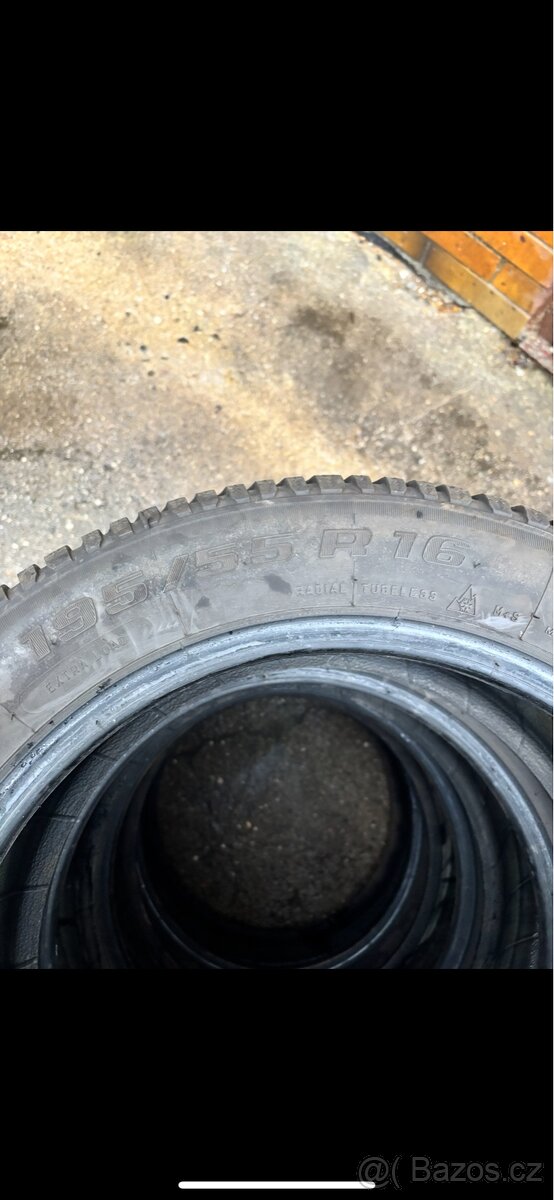 Zimní pneu 195/55/16 - 2