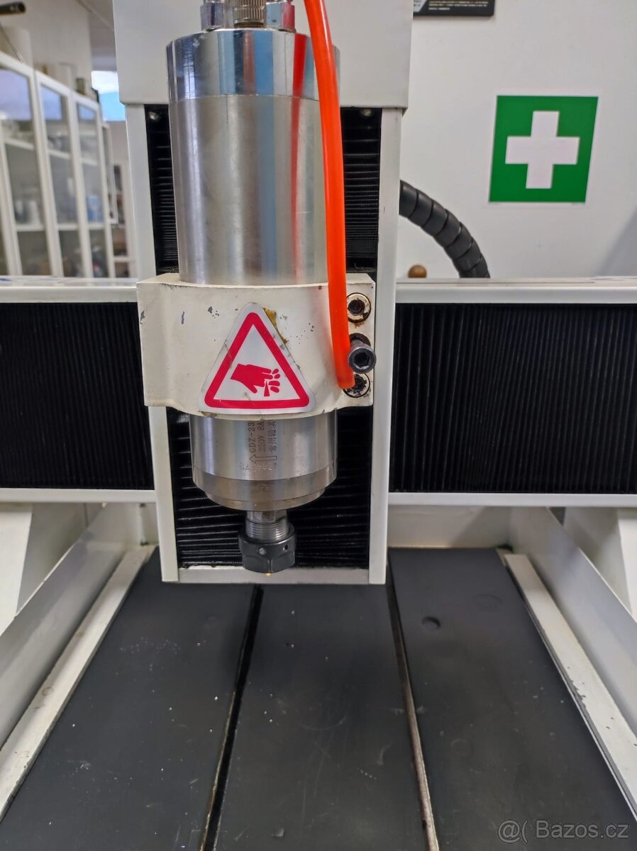 FRÉZA CNC litina-400x400 MM - 2