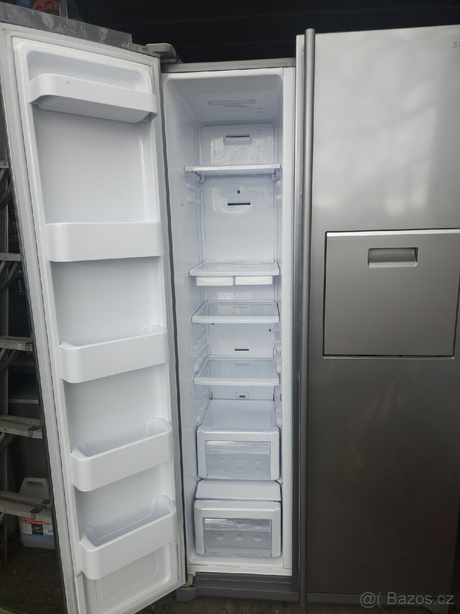 Americká chladnička Samsung - 2