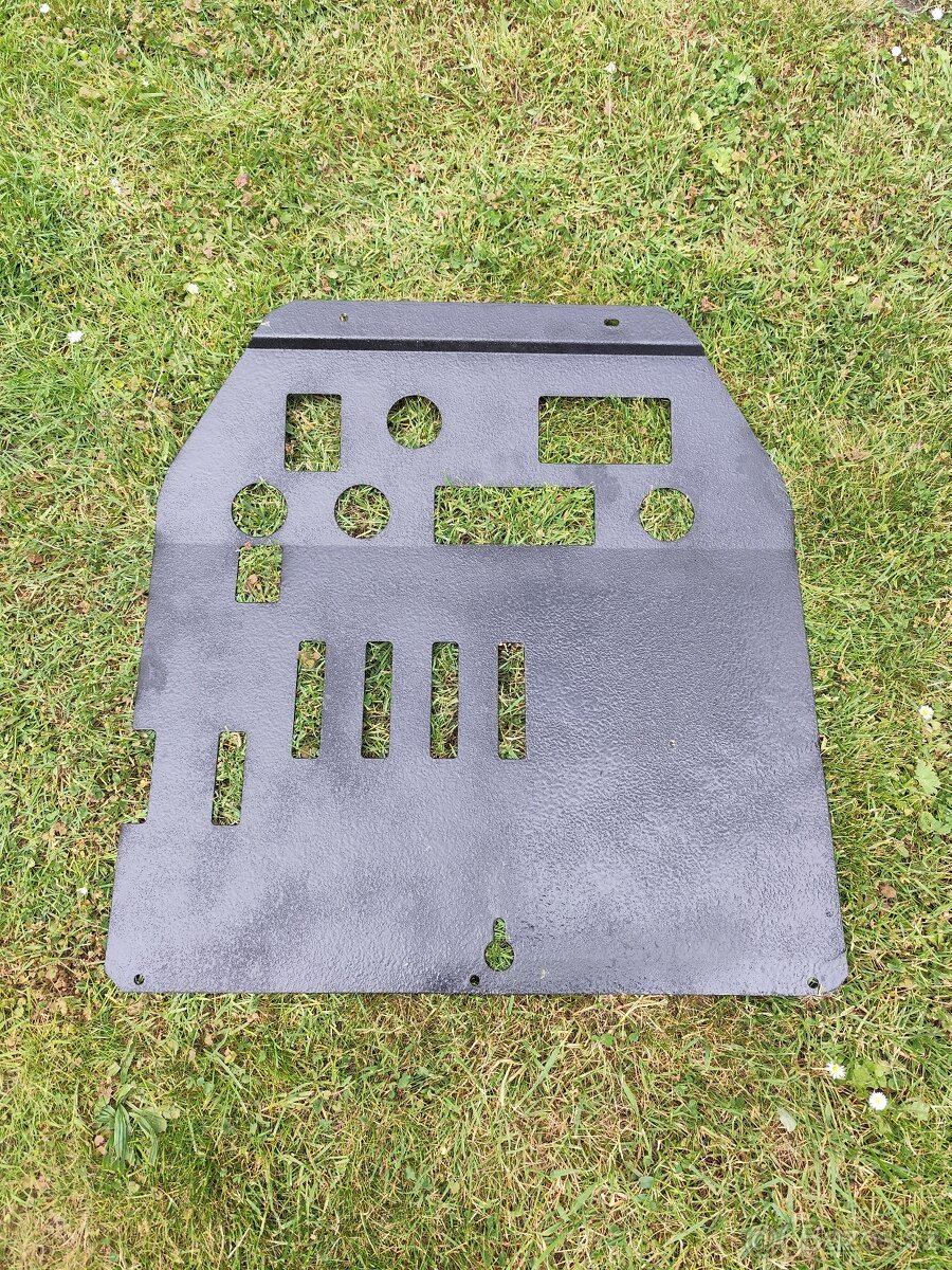 Prodám plechový kryt pod motor - 2