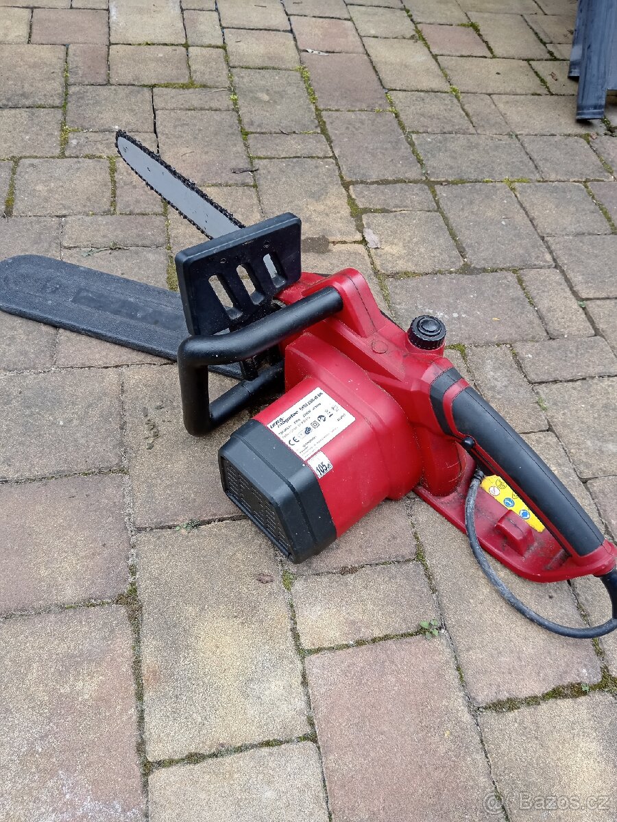 Elektrická Pila - 2