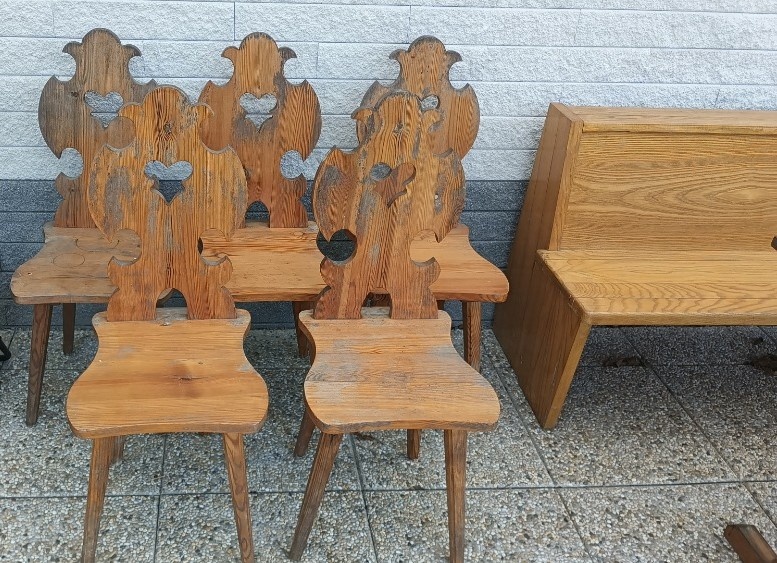 STARÉ DŘEVĚNÉ LAVICE, STůL, ŽIDLE - 2
