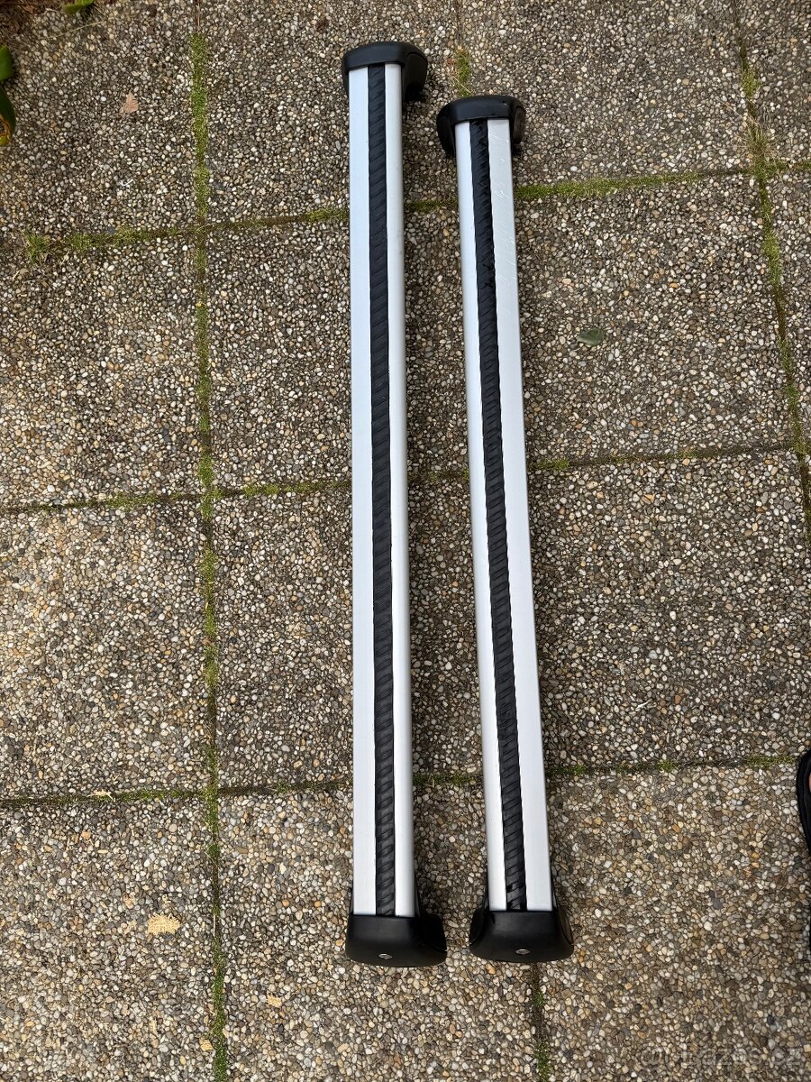 Thule wingbar Edge - fixpoint Mazda 3 - 2