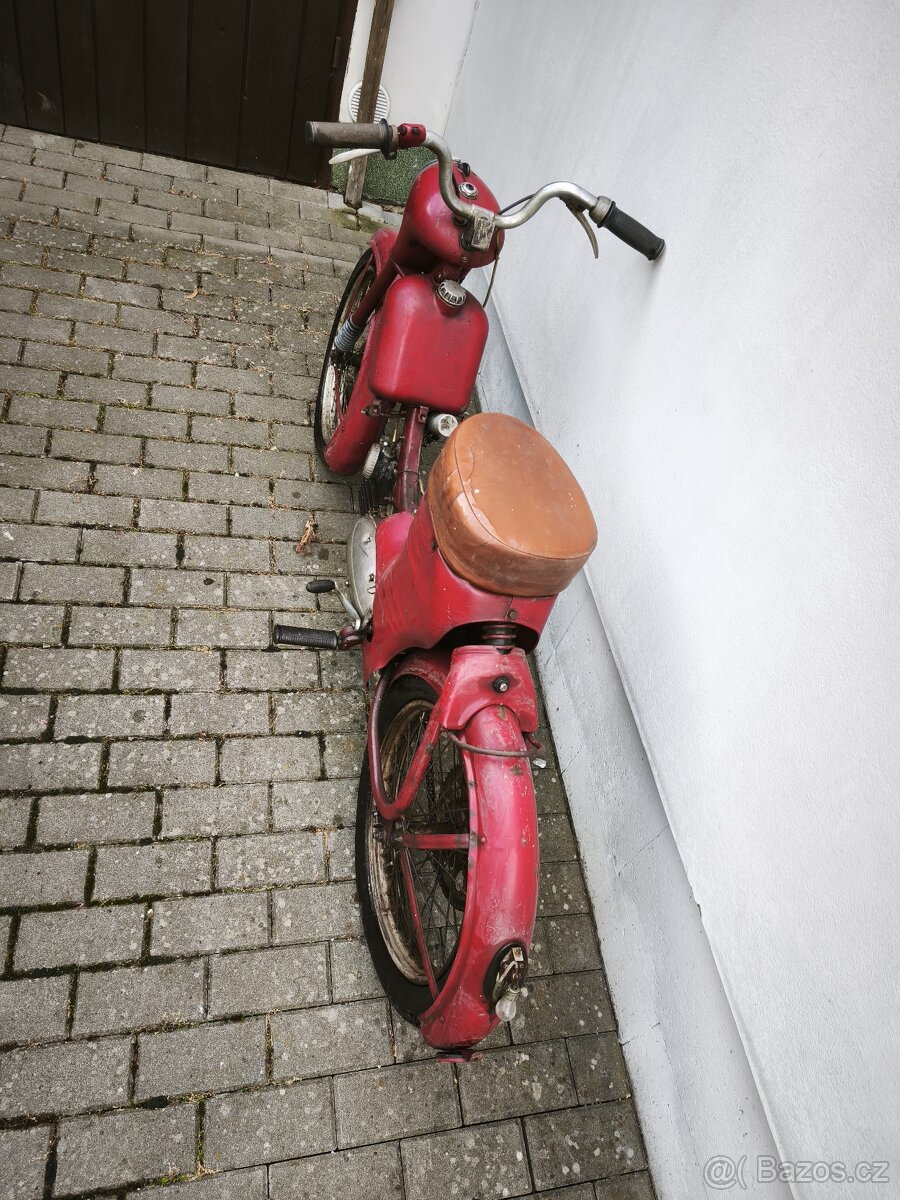 Jawa 550 pařez - 2
