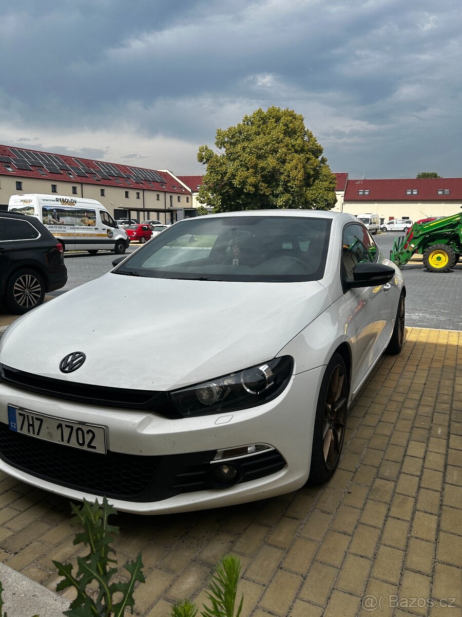 Volkswagen Scirocco 2.0TSI - 2