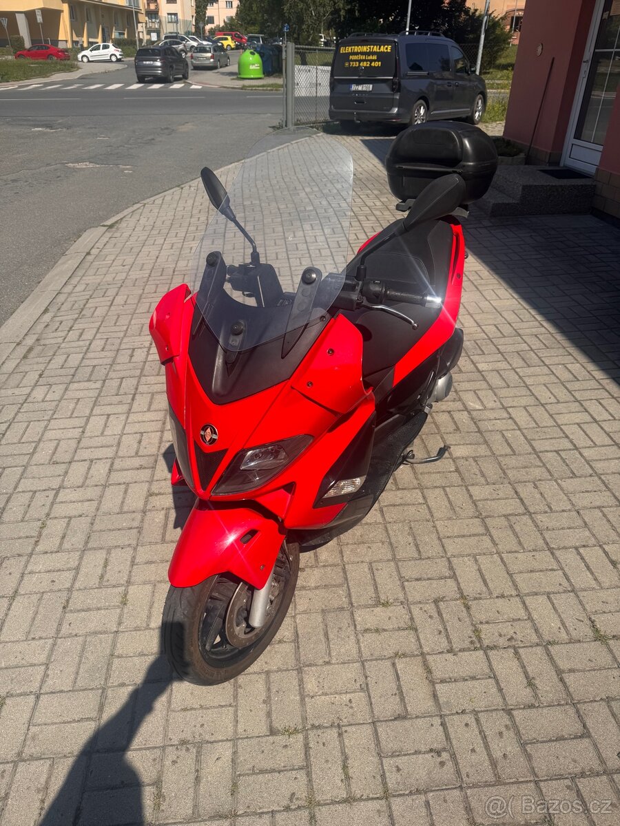 Gilera Nexus 300 - 2