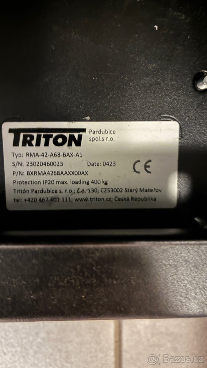 Triton 42U 19” rack 600×800 mm – jako nový - 2
