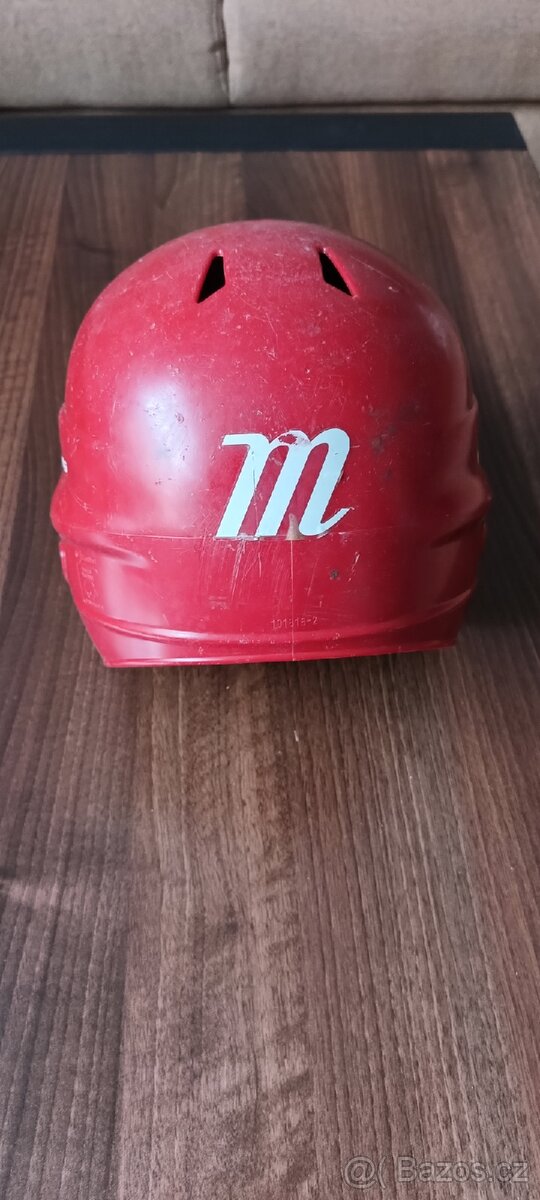 Baseballová helma - 2