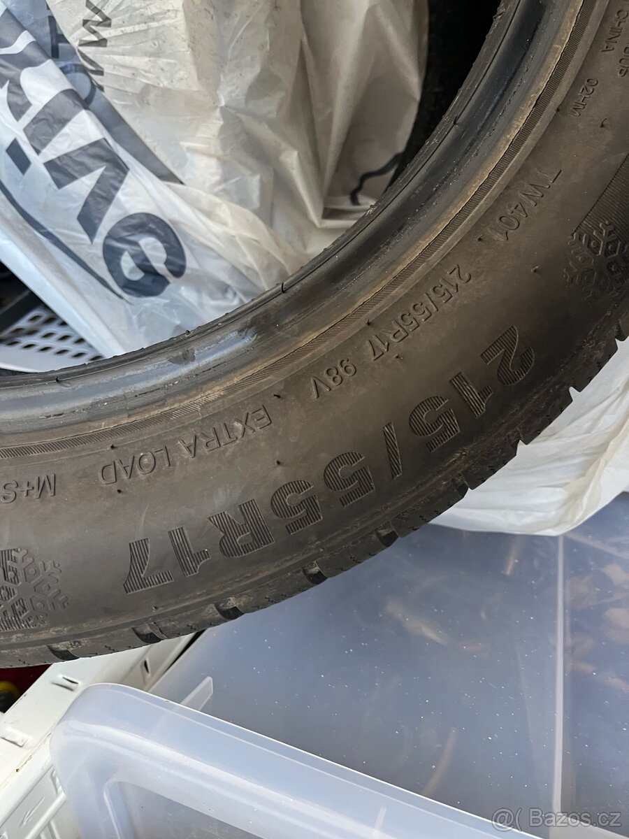 Triangle zimní gumy 215/55R17 - 2