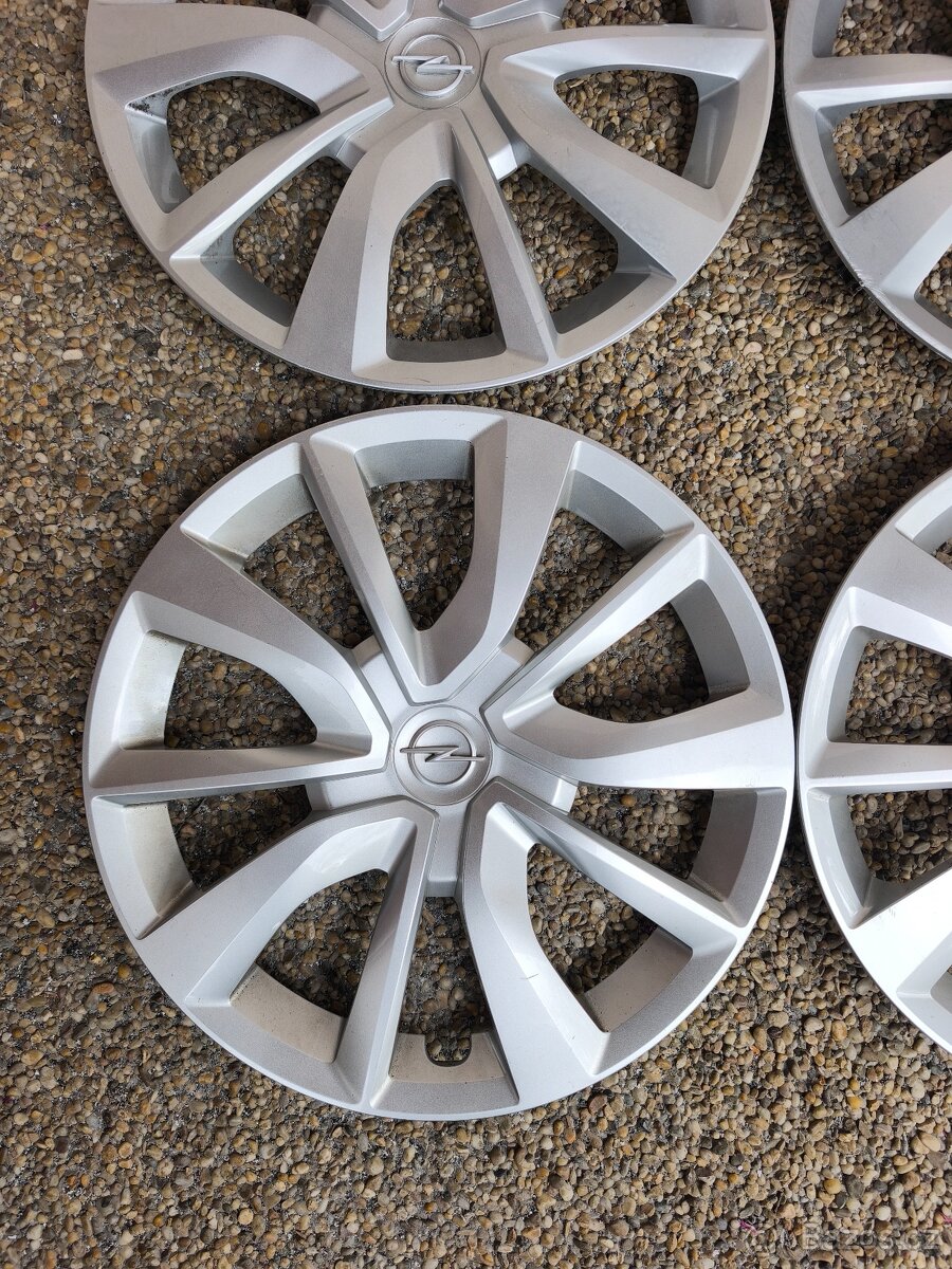 Kryty kol Opel - 15' - 2