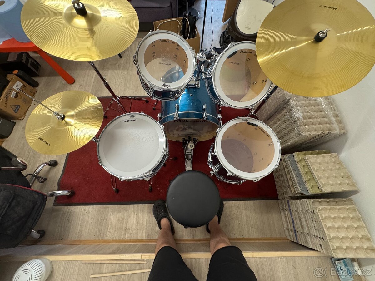 Bicí studio set+ další vybavení - 2