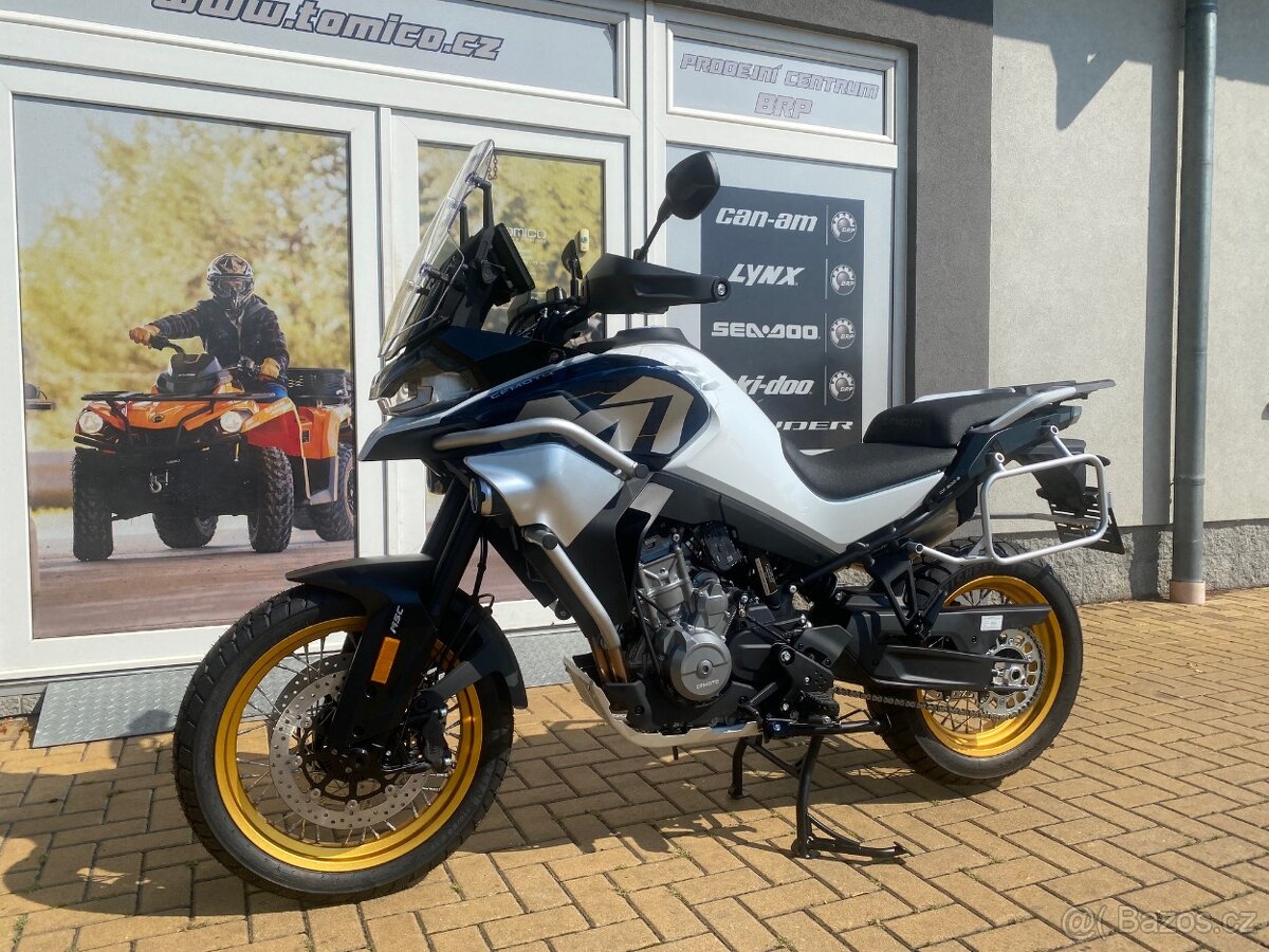 CFMOTO 800MT EXPLORE - 2