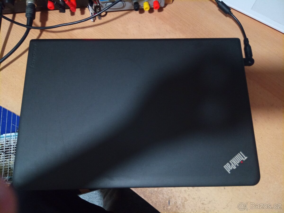 24....Lenovo E550 - 2
