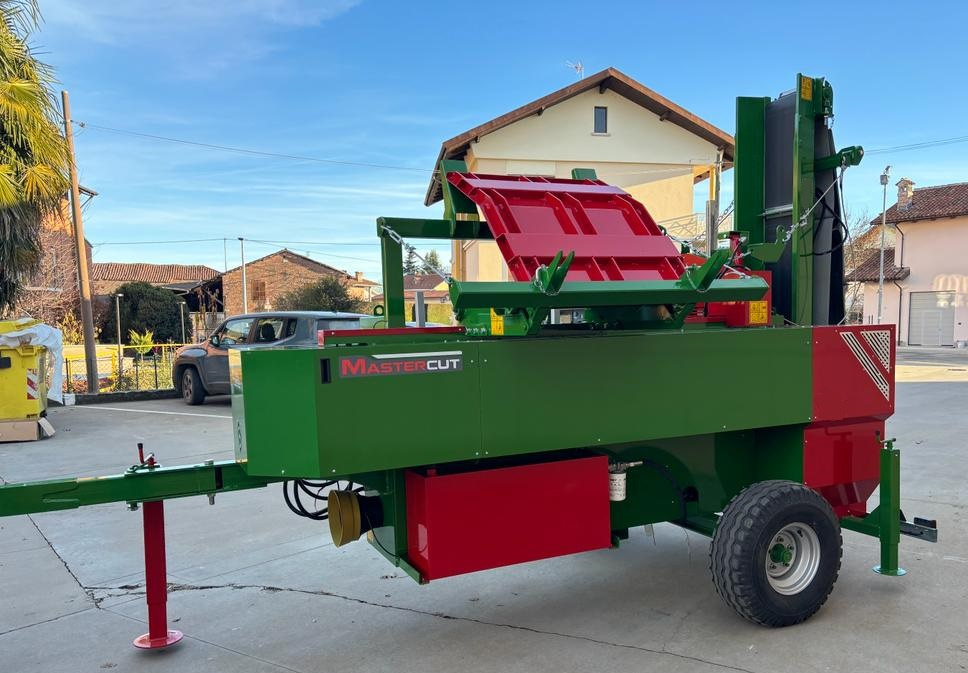 Prodám Kotoučovou pilu MASTER CUT 800 na palivo - 2