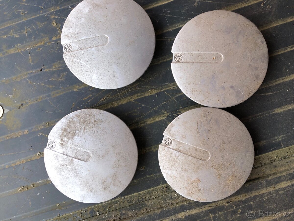 VW Golf 2 plastové pokličky na disky - 2