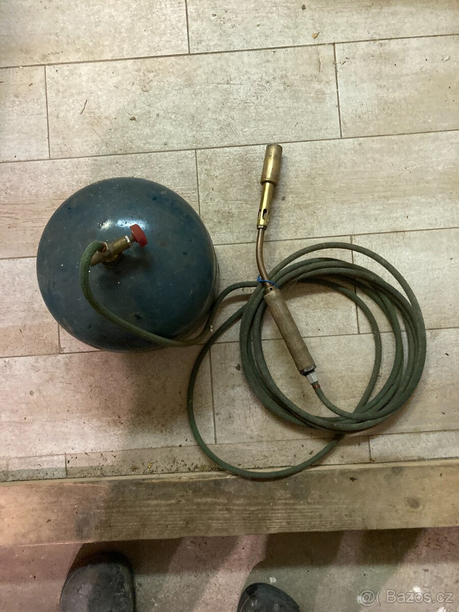 Bomba s hořákem na pájení, opalování, - 2