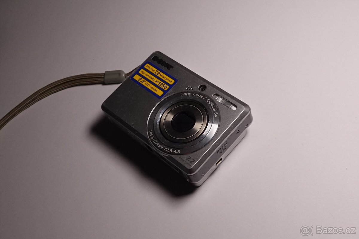 Sony Cyber-Shot DSC-S730 stříbrný - 2